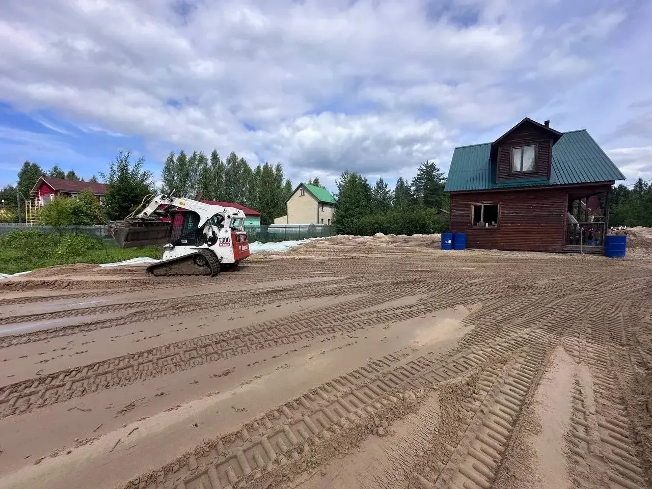 Отсыпка участка под дальнейшие работы